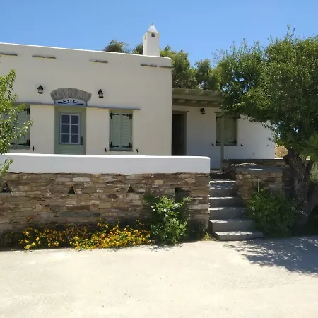 Avyes House Holiday home